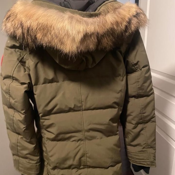 BNWT Canada Goose Shelburne Parka Fusion Medium - Picture 2 of 8